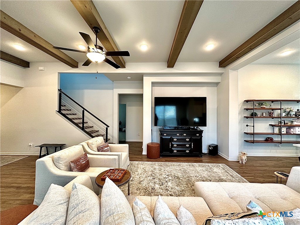 102 Blue Rock Court Property Photo 5