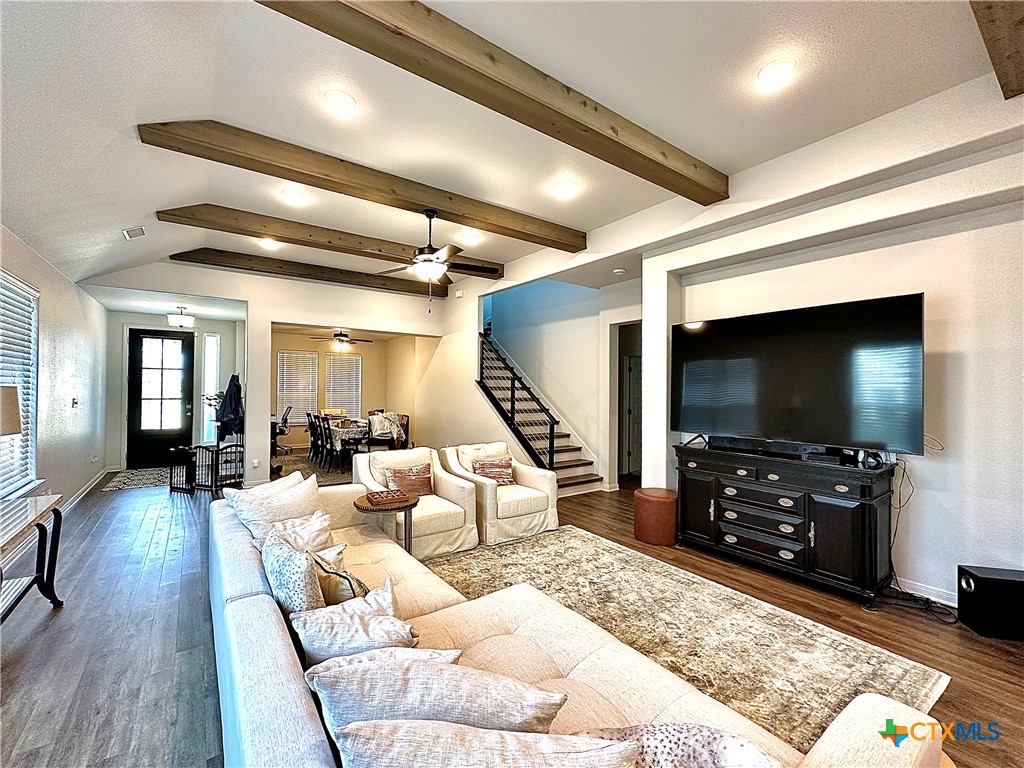 102 Blue Rock Court Property Photo 8