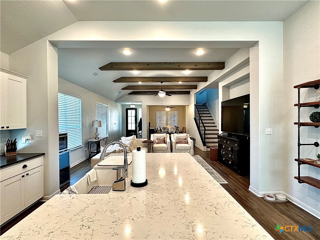 102 Blue Rock Court Property Photo 14