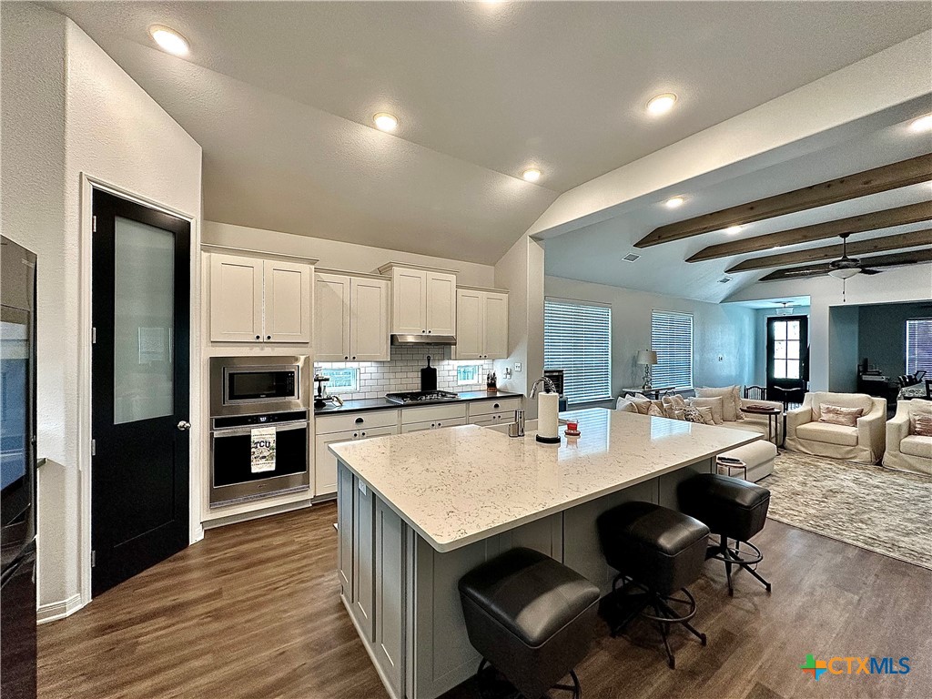 102 Blue Rock Court Property Photo 18