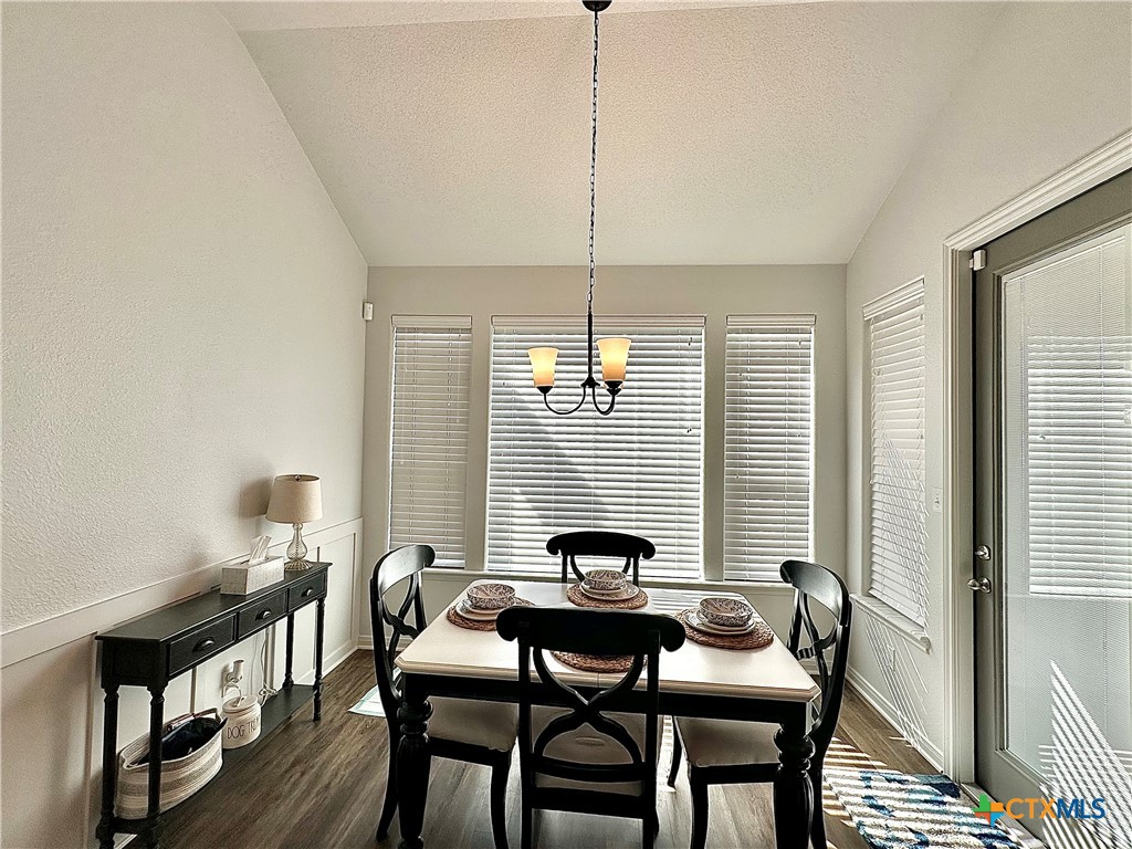 102 Blue Rock Court Property Photo 22