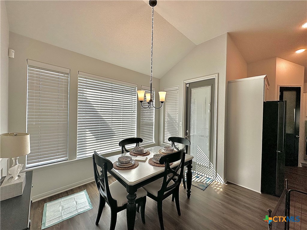 102 Blue Rock Court Property Photo 23