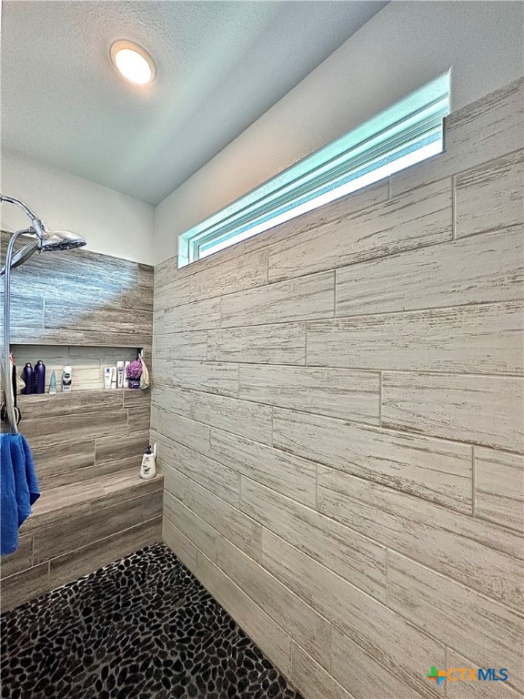 102 Blue Rock Court Property Photo 34