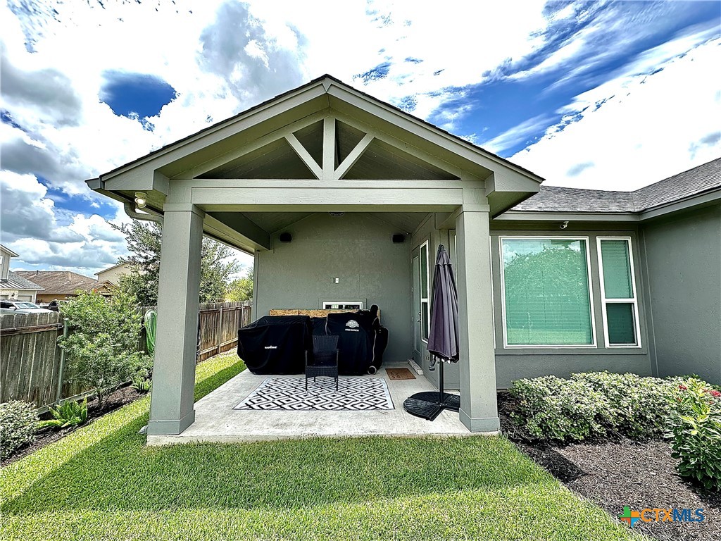 102 Blue Rock Court Property Photo 44