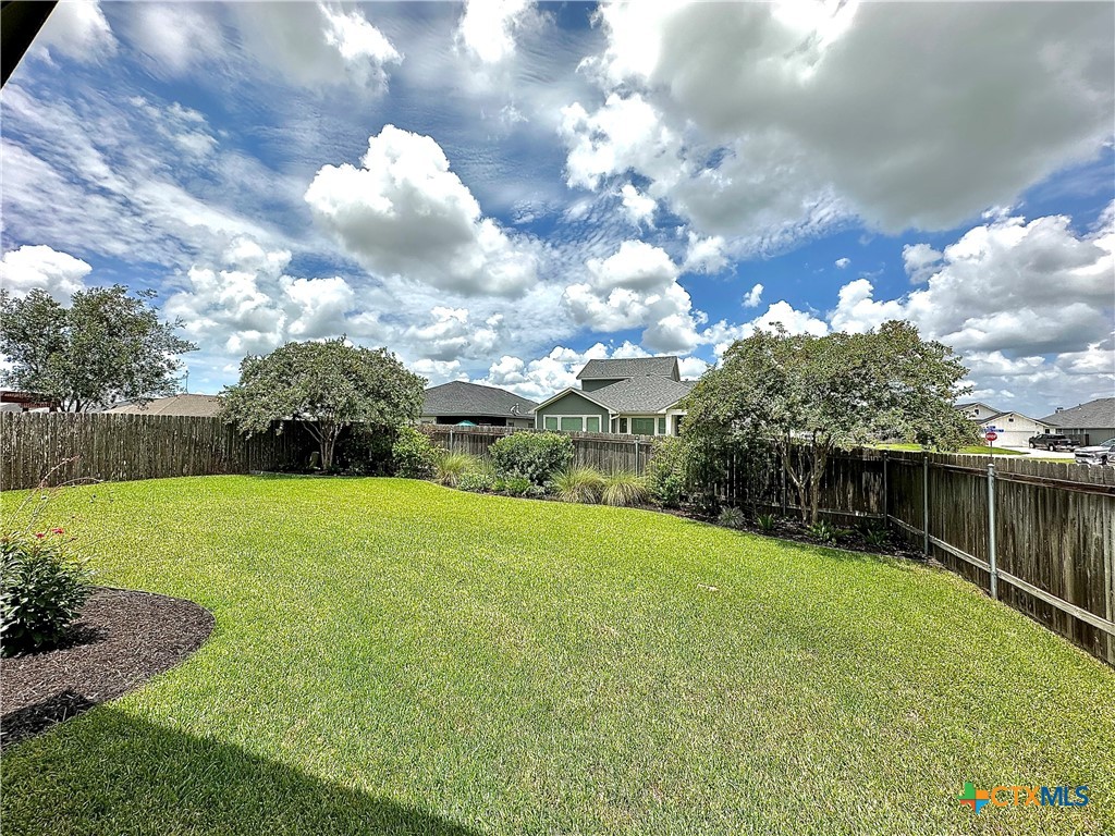 102 Blue Rock Court Property Photo 47