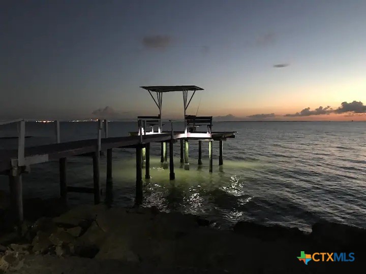 296 S Ocean Drive Property Photo 14