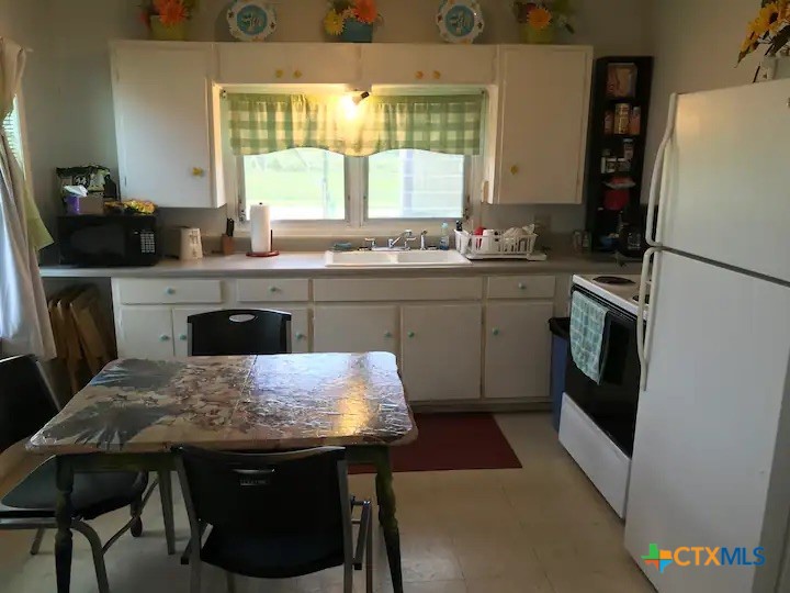 296 S Ocean Drive Property Photo 17