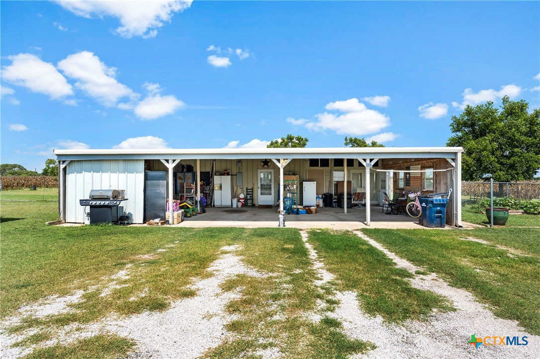 2700 County Road 150 Property Photo 2