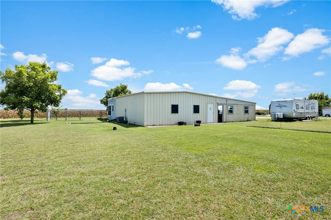 2700 County Road 150 Property Photo 4
