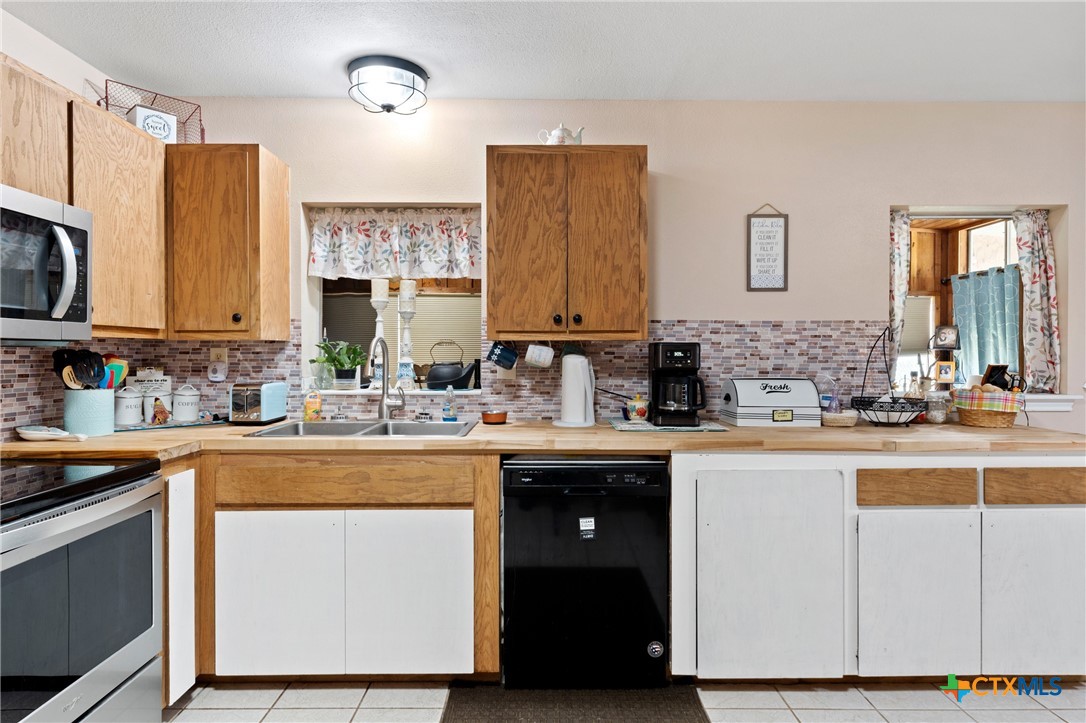 2700 County Road 150 Property Photo 18