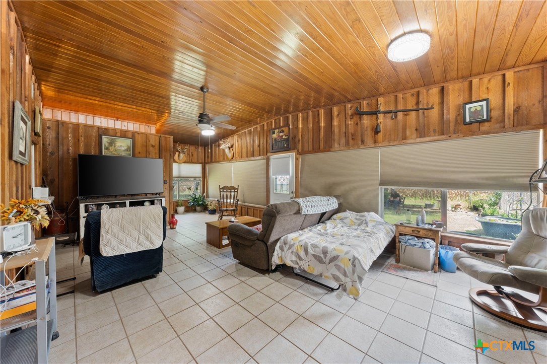 2700 County Road 150 Property Photo 22