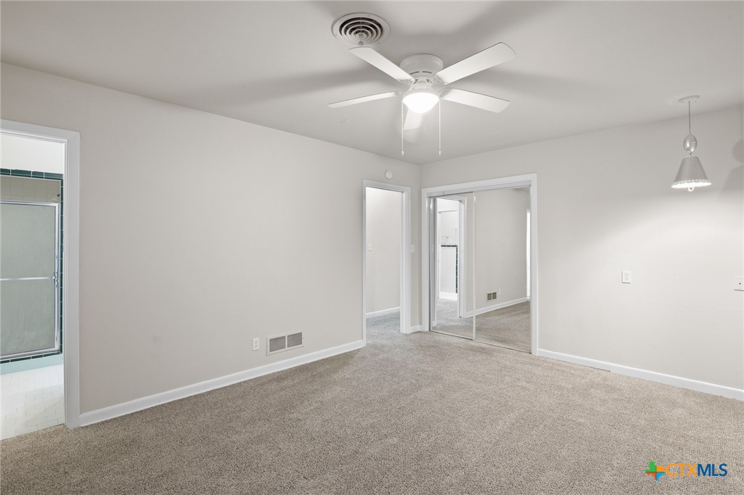 2302 College Drive Property Photo 15