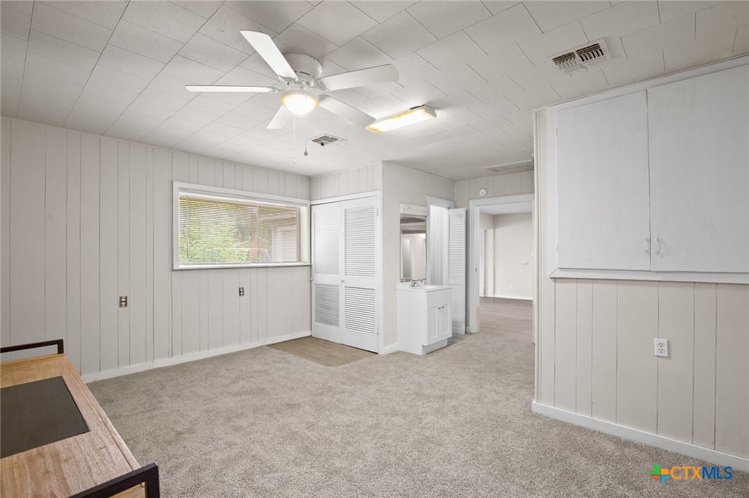 2302 College Drive Property Photo 20