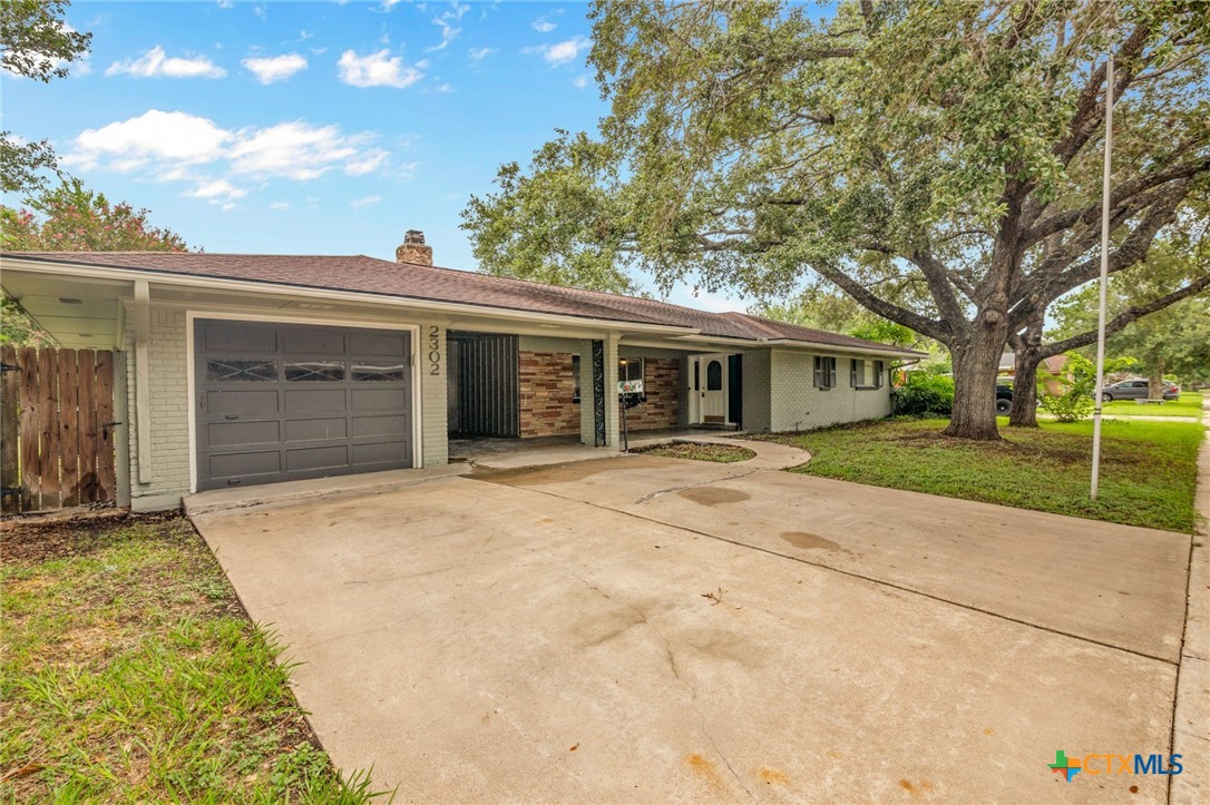 2302 College Drive Property Photo 30