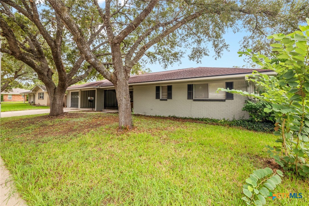 2302 College Drive Property Photo 31