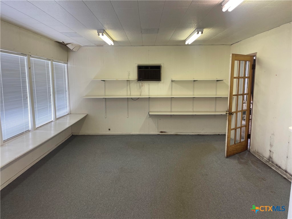 1701-1703 N Esplanade Property Photo 15