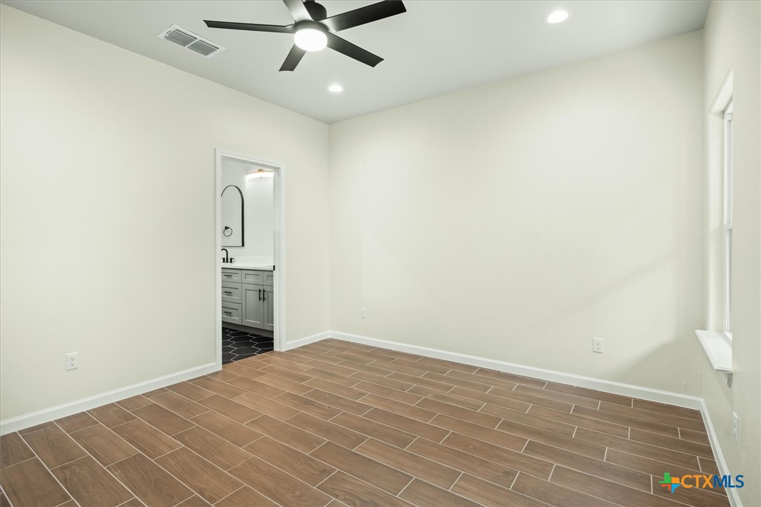 1107 4th St Property Photo 18