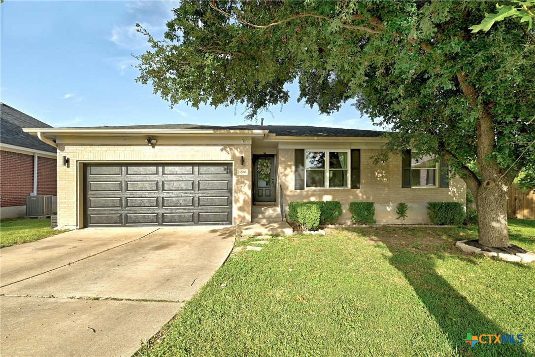 3206 Tenaza Cove Property Photo