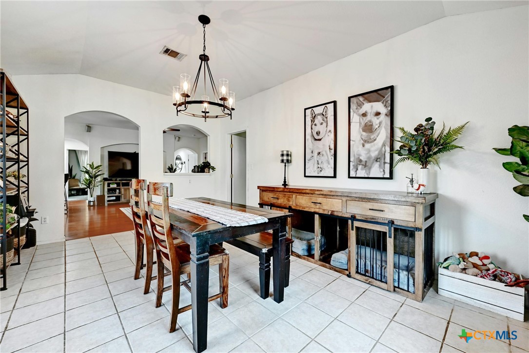 3206 Tenaza Cove Property Photo 9