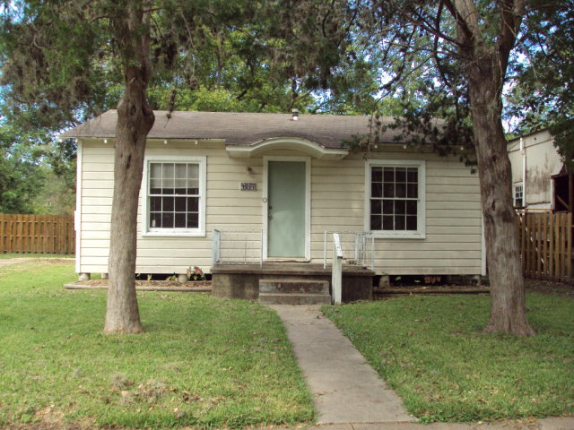 107 Coke Property Photo 1