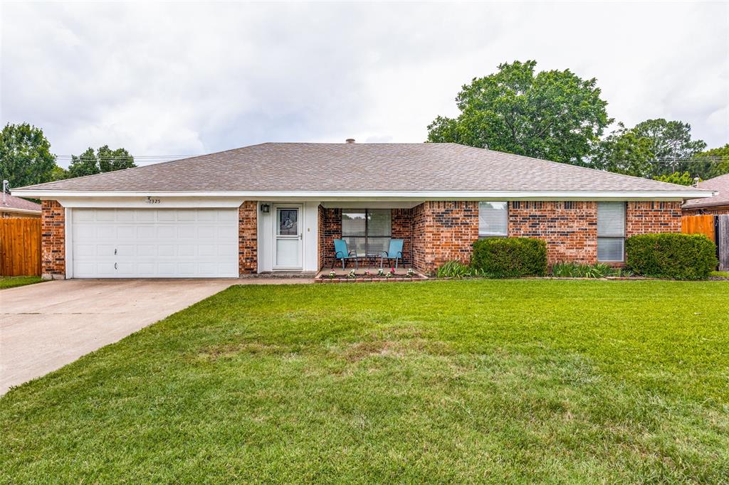 7325 Windhaven Road Property Photo 1