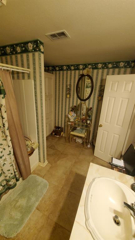 6963 Fawn Path Property Photo 13