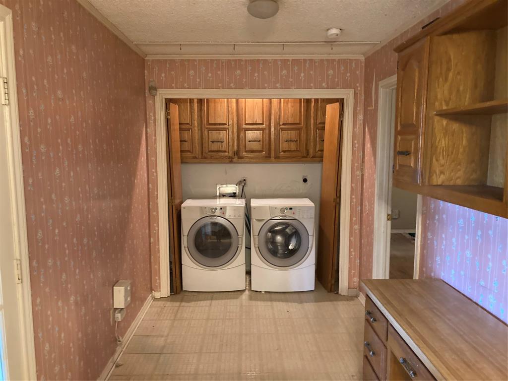 107 Lexington Lane Property Photo 15