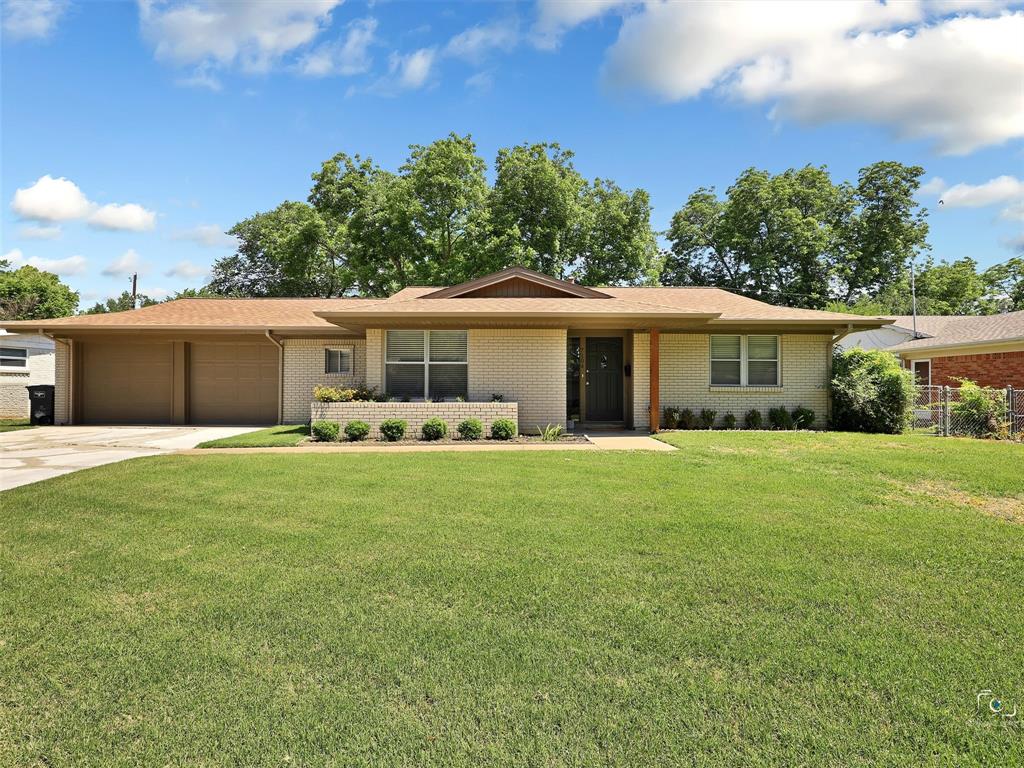 7104 Culver Avenue Property Photo 1