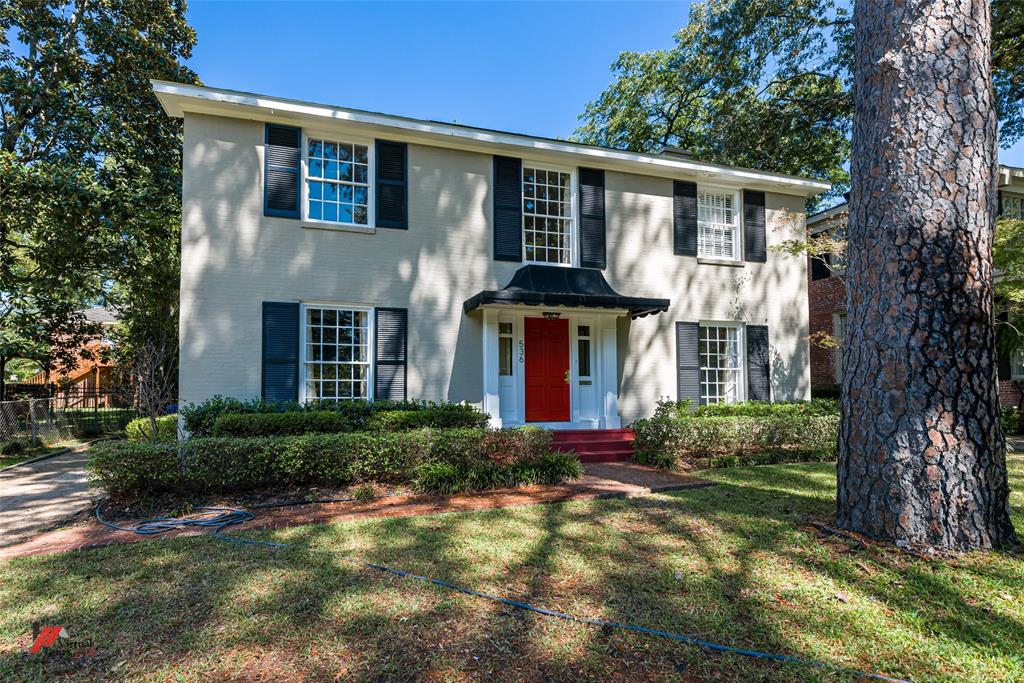 536 Elmwood Street Property Photo