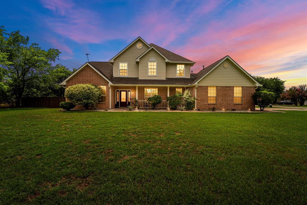 128 Twin Circle Property Photo