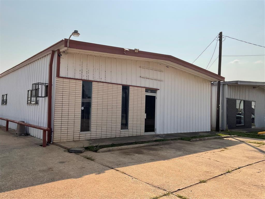 1141 Mckinley Avenue Property Photo