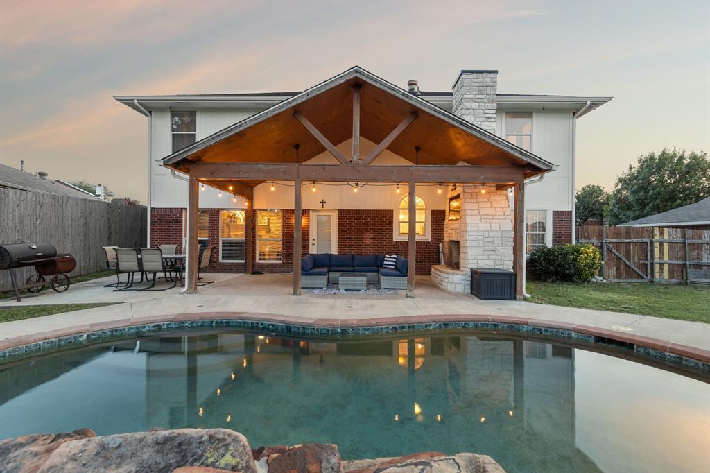 3115 Deerhollow Drive Property Photo 1