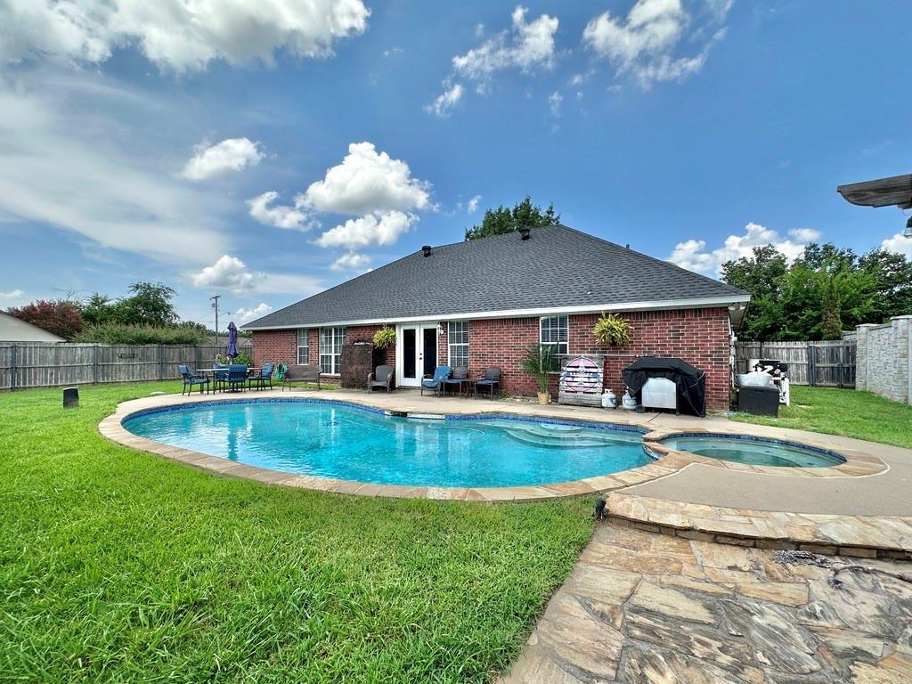 508 Reservoir Street Property Photo 1