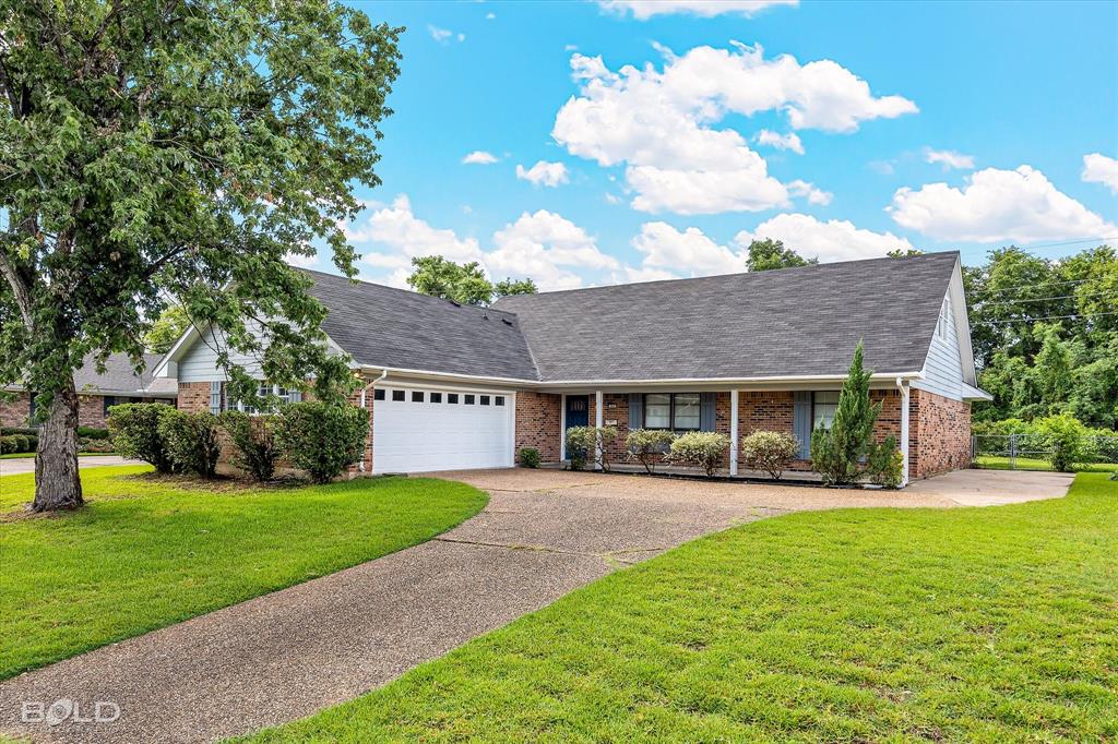 301 Galway Drive Property Photo