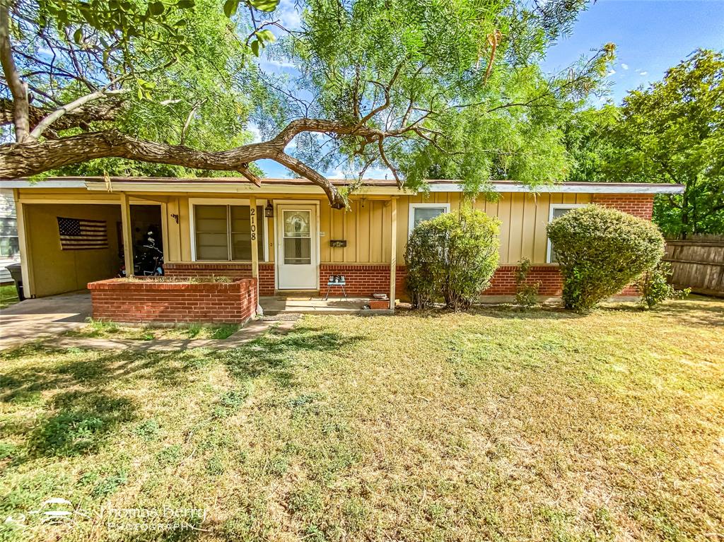 2108 N 6th Property Photo 1