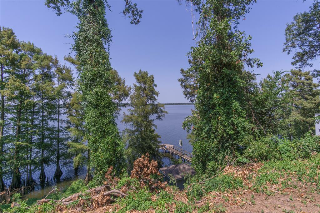 1828 Willow Point Drive Property Photo
