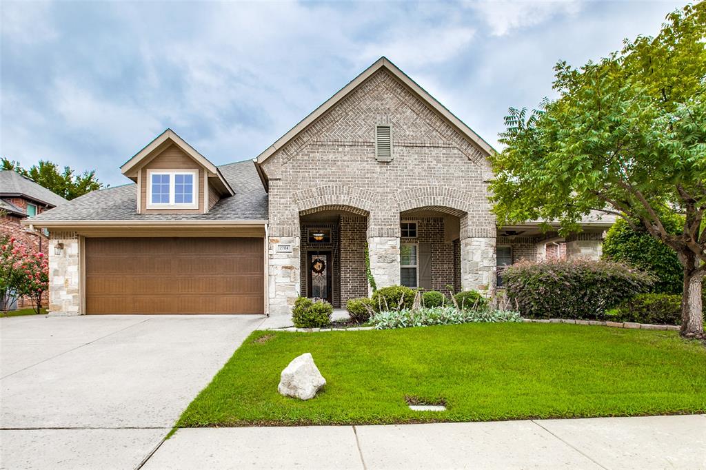 2704 Stonebriar Court Property Photo 1