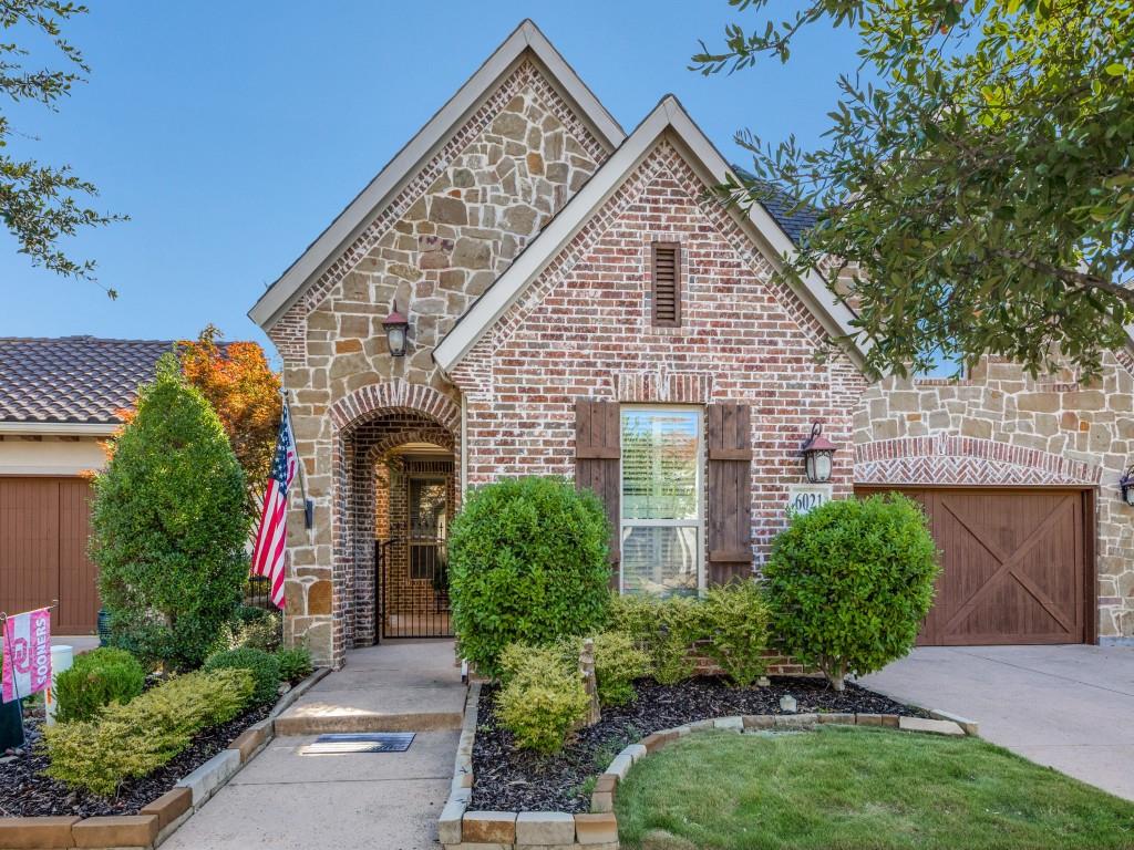 6021 River Highlands Drive Property Photo 1