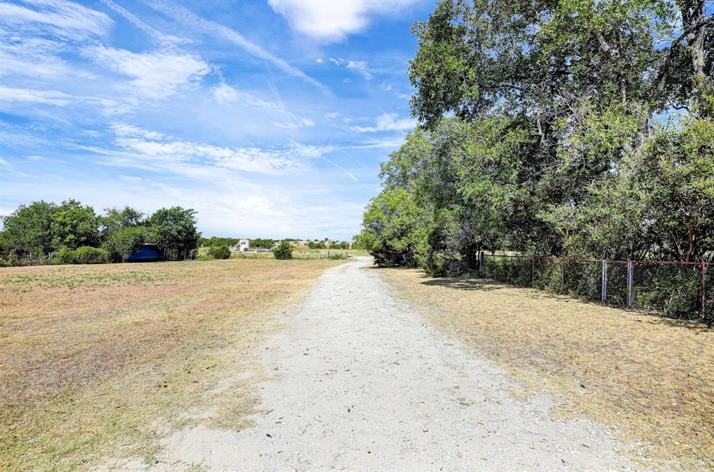 16117 S County Line Road Property Photo