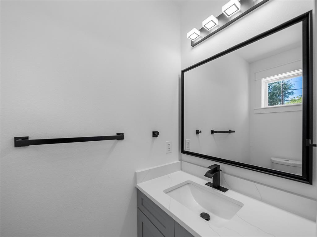 3339 Bataan Street Property Photo 31