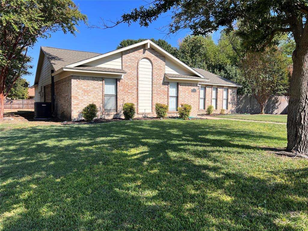 607 Tumbleweed Court Property Photo 1