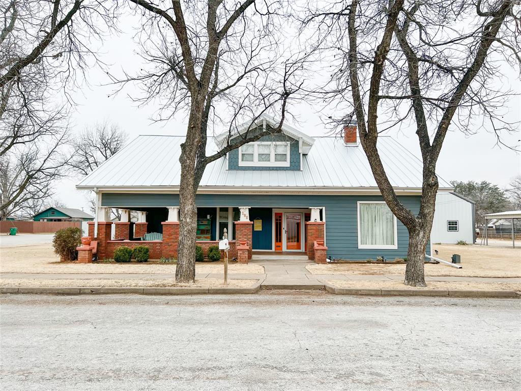 208 S Foley Street Property Photo