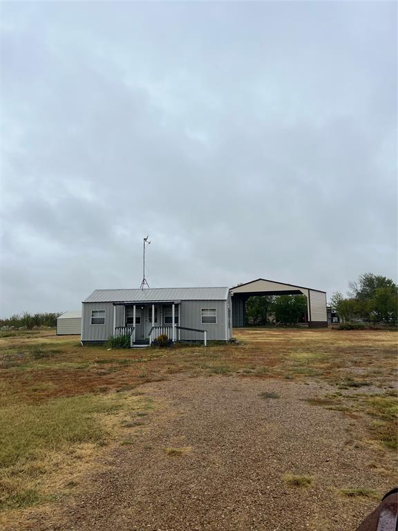 7110 S Interstate 45 Service Road Property Photo