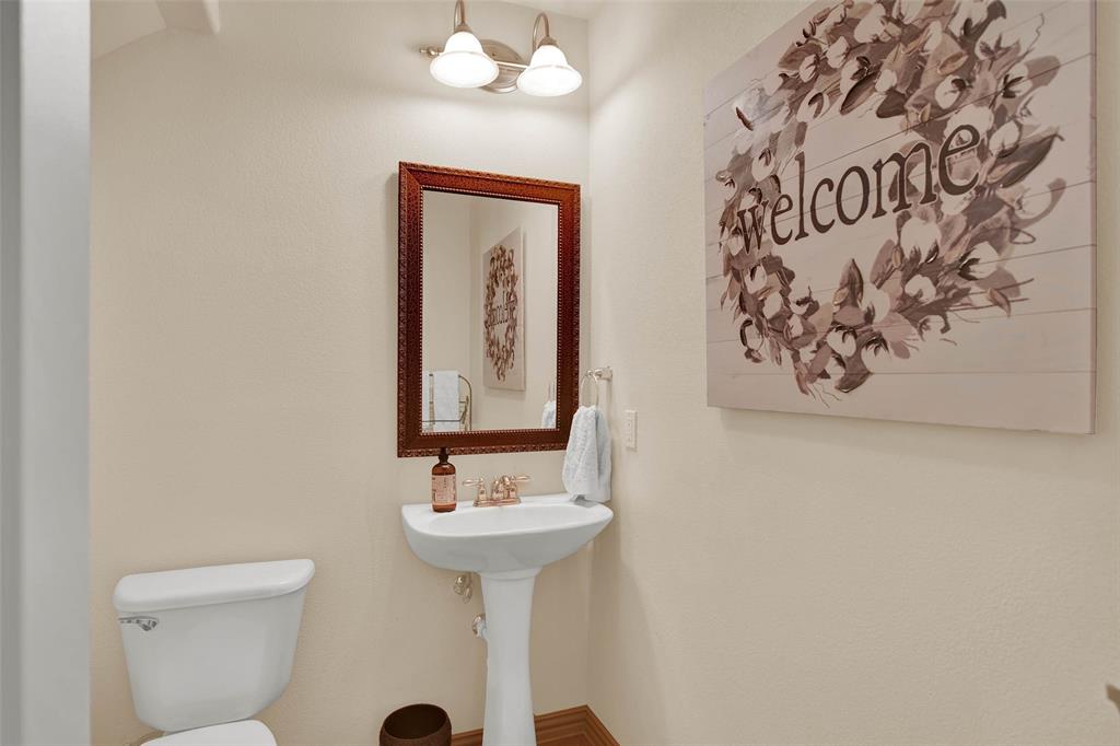 1908 Woodway Drive Property Photo 29