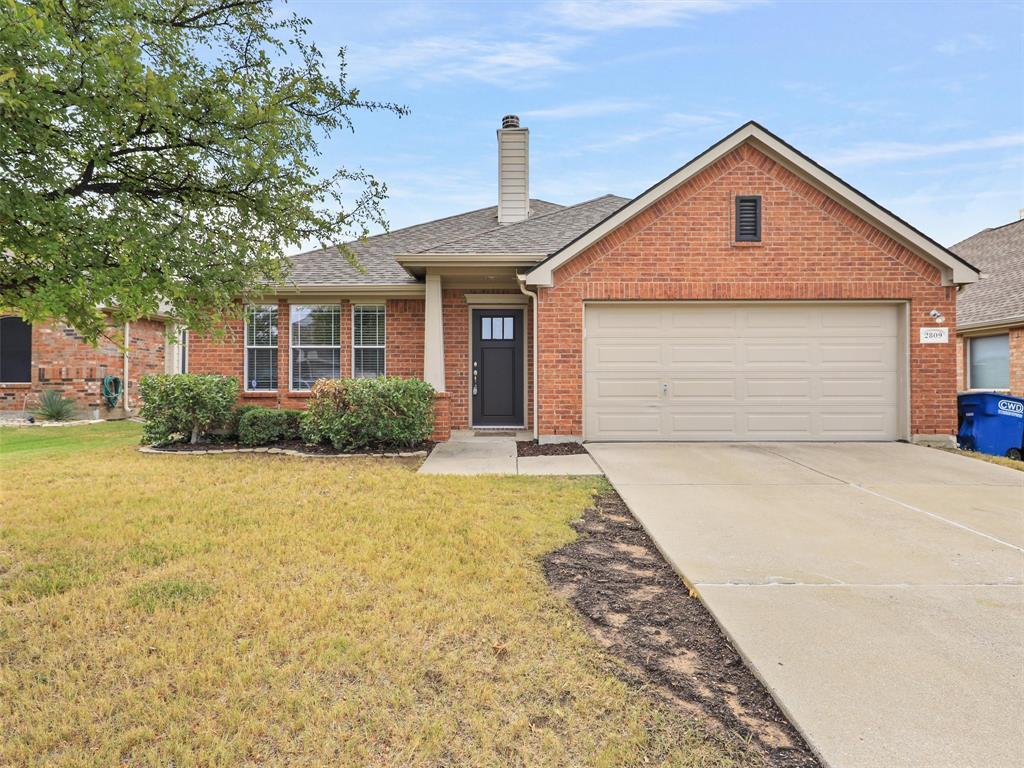2809 Dawn Spring Drive Property Photo 1