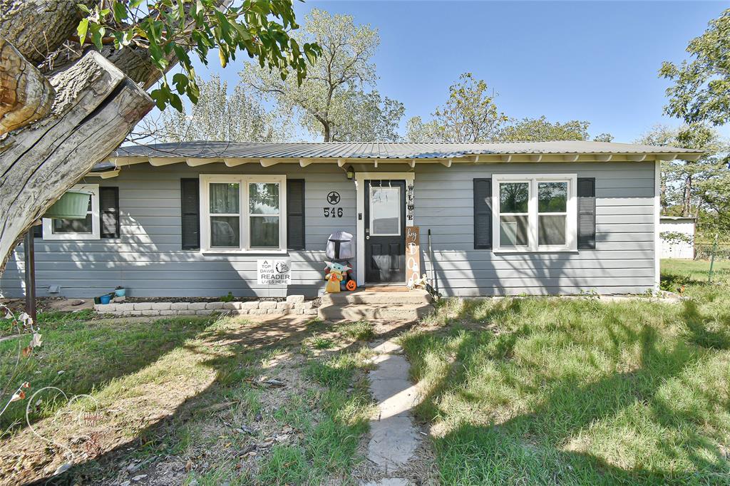 546 Hawk Lane Property Photo 1