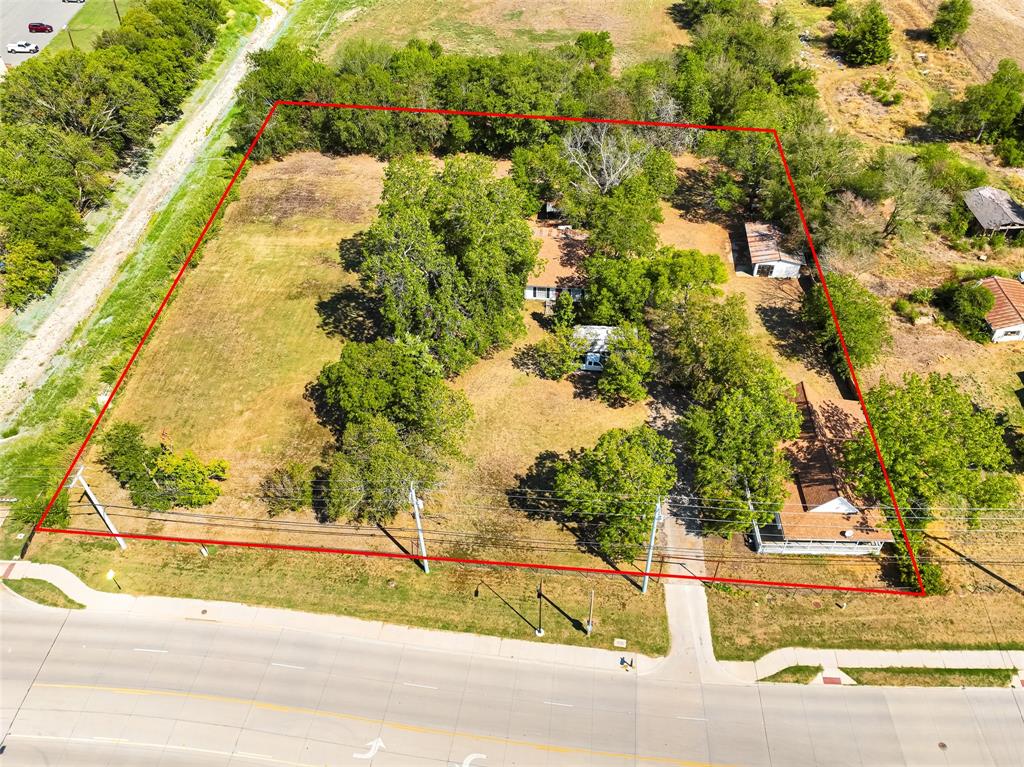 1838 E Melissa Property Photo 1