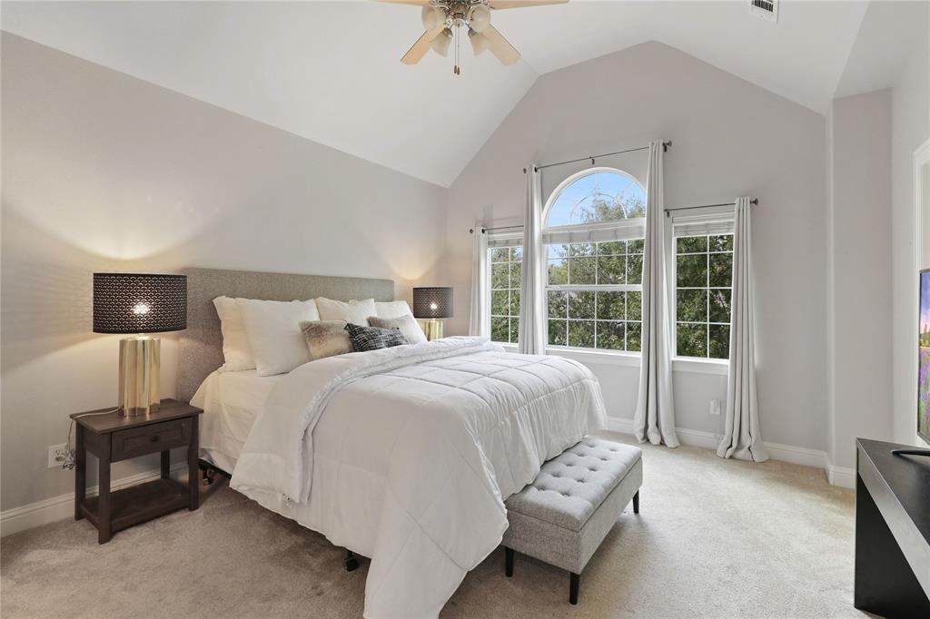 5836 La Vista Drive Property Photo 12