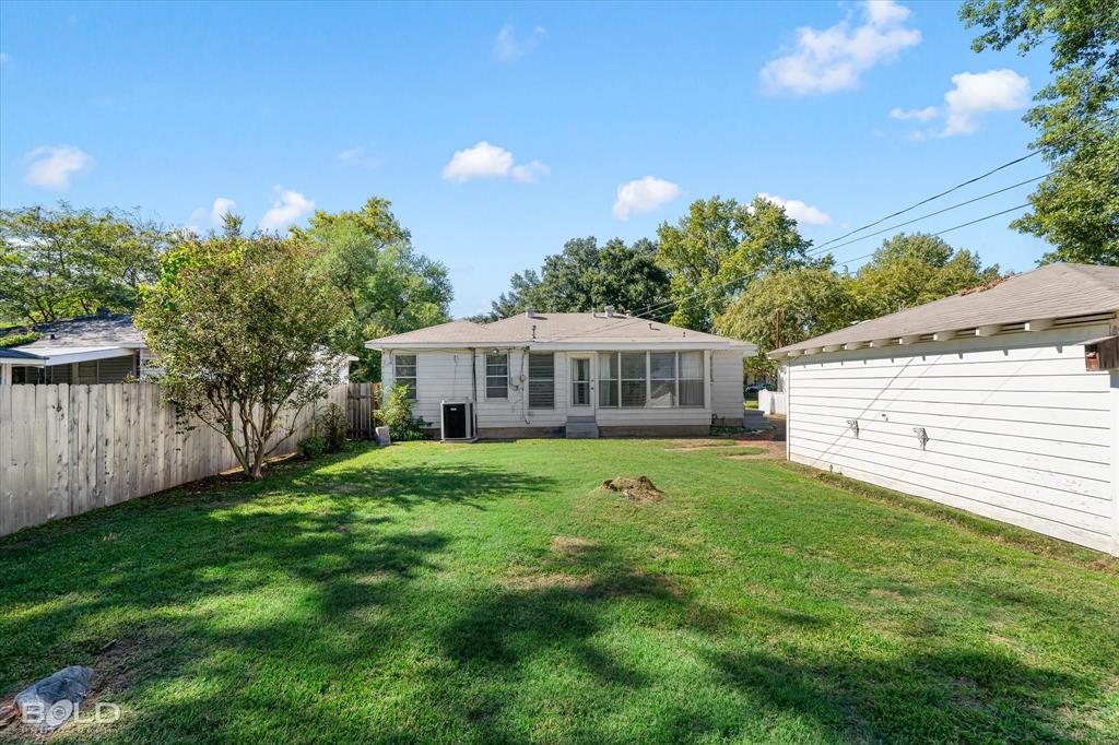 3721 Greenway Place Property Photo 5