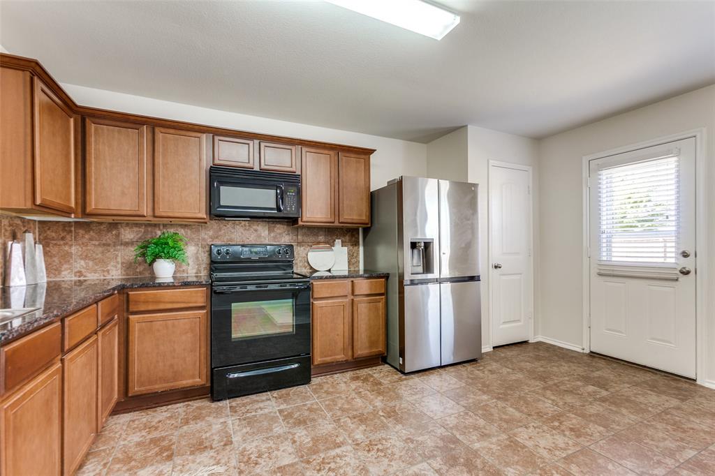 113 Forest Grove Property Photo 10